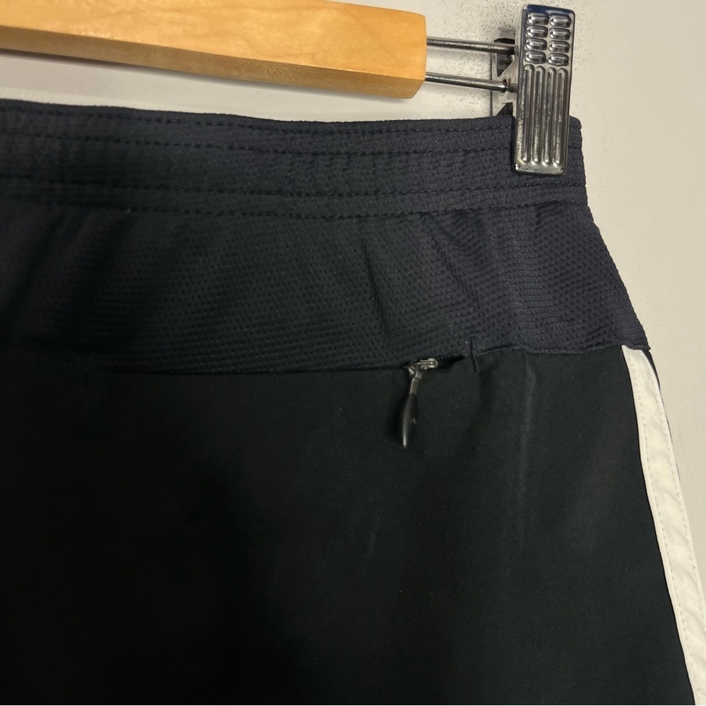 Adidas Response Formotion Athletic Shorts, Size S - Picture 6 of 13